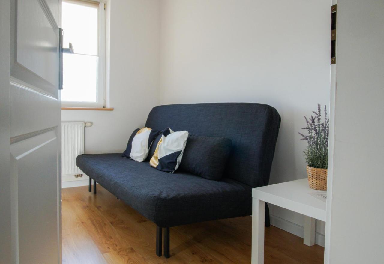 טיצ'י Timegoesslow Cozy Attic City Center מראה חיצוני תמונה